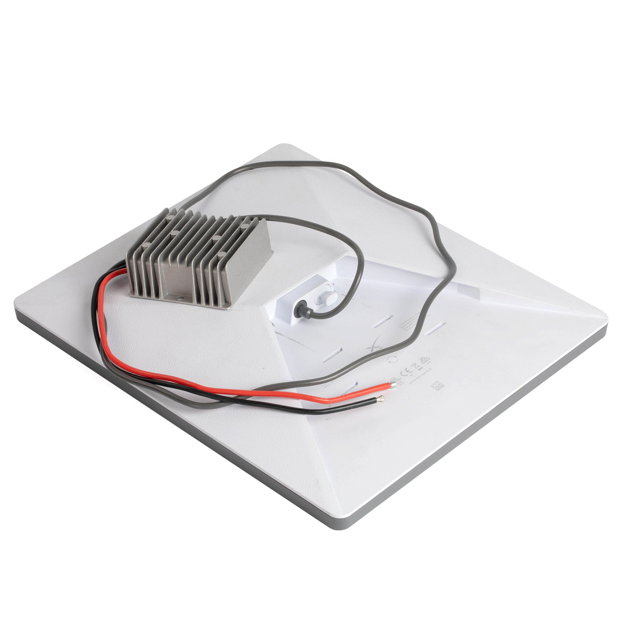 Rugged Aluminum Alloy Housing with Superior Heat Dissipation Prevents Throttling During Peak Usage.