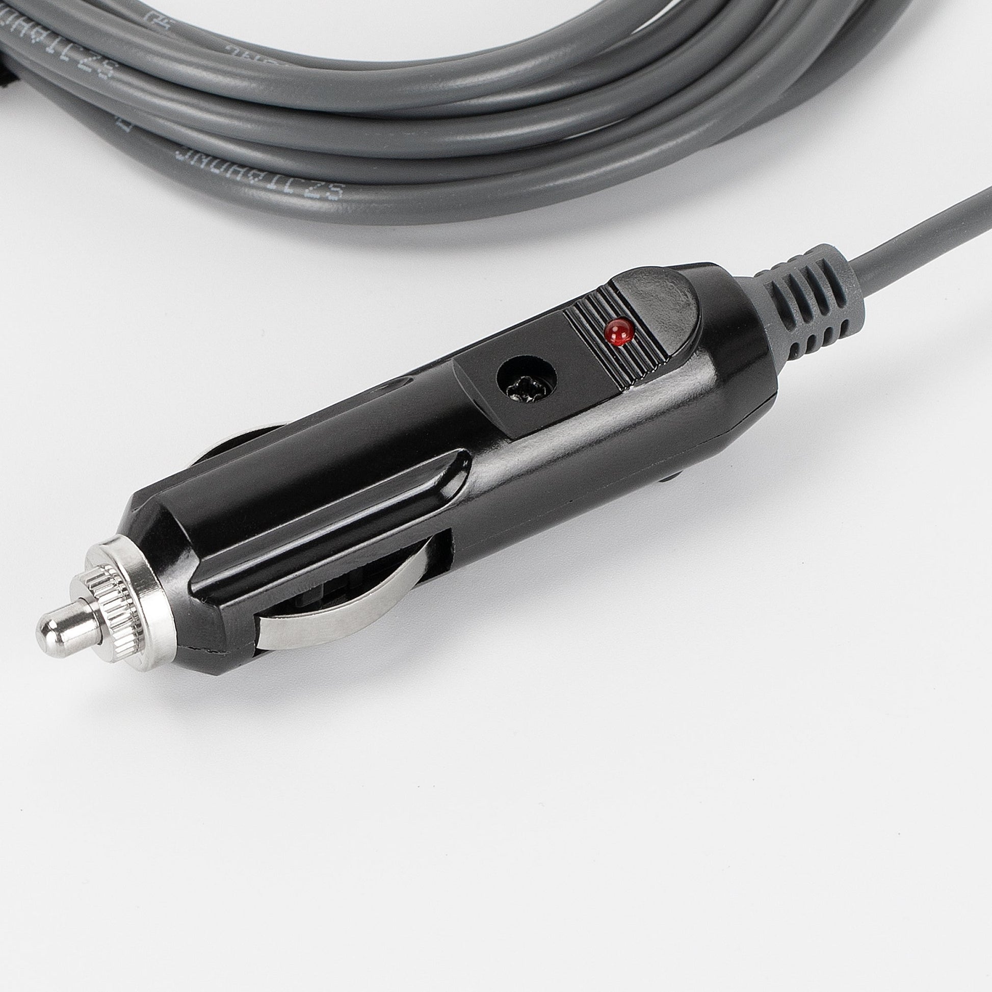Heat-Resistant Bakelite Housing and Thick Metal Connectors with 18AWG Pure Copper Wire for Stable Power.