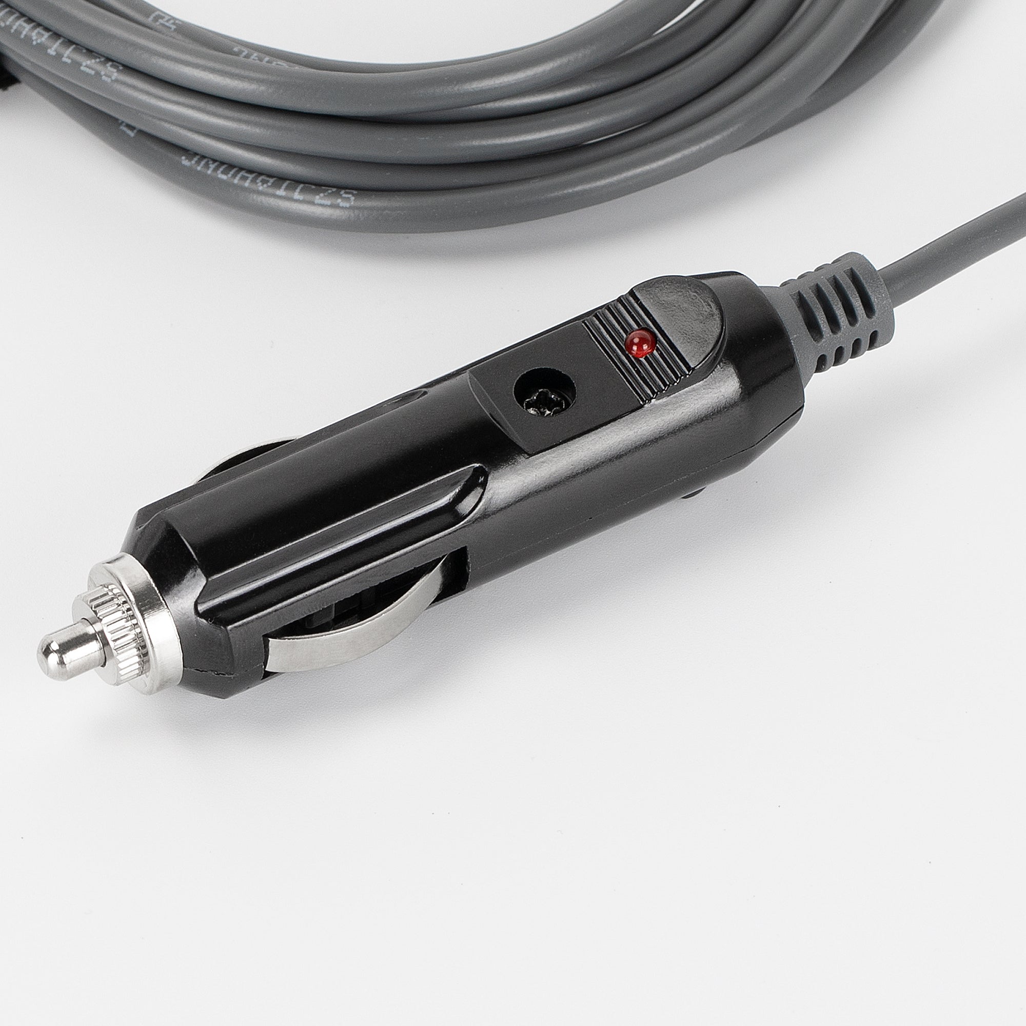 Heat-Resistant Bakelite Housing and Thick Metal Connectors with 18AWG Pure Copper Wire for Stable Power.