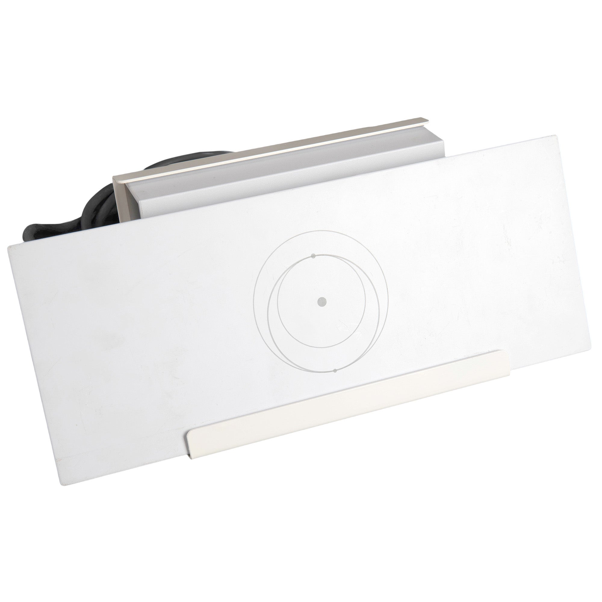 Open-Frame Metal Structure Promotes Natural Airflow, Prevents Overheating and Extends Device Lifespan.