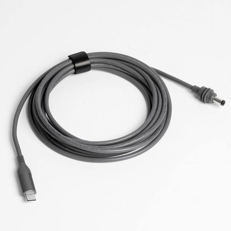IP67 Waterproof DC Connector with Special Gasket, Seals Port Against Rain and Snow Outdoors.