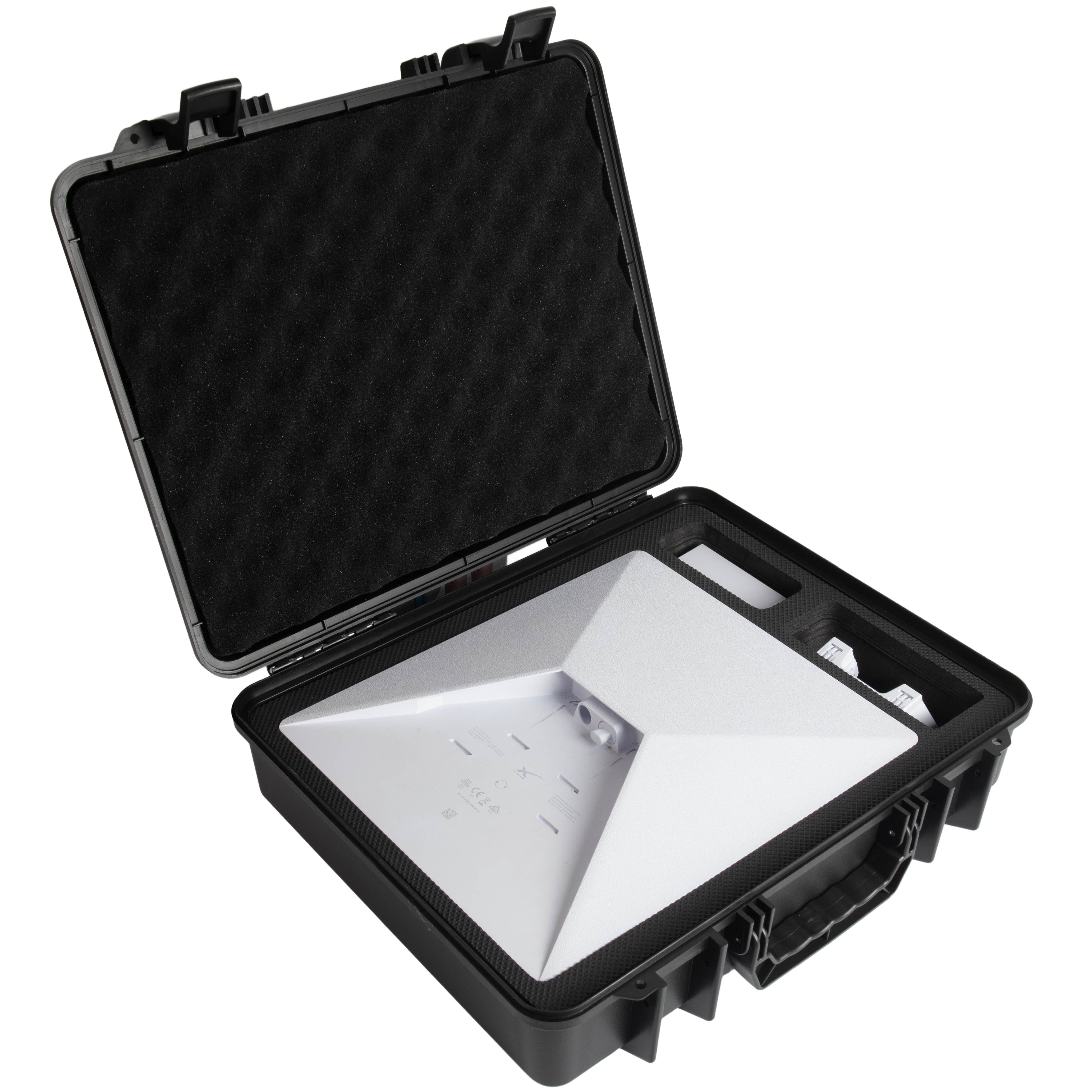 IP67 Waterproof and Dustproof Seal, Keeping Starlink Mini Gear Dry in Extreme Weather and Outdoor Conditions.
